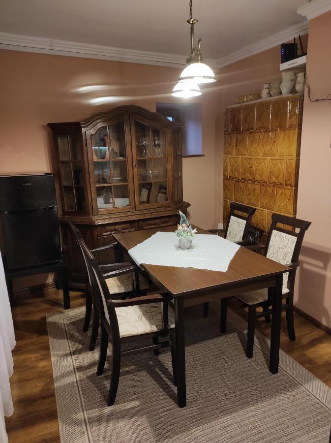 Matyas Apartman Tata Exterior photo