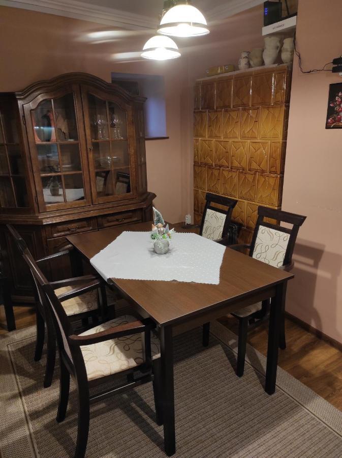 Matyas Apartman Tata Exterior photo